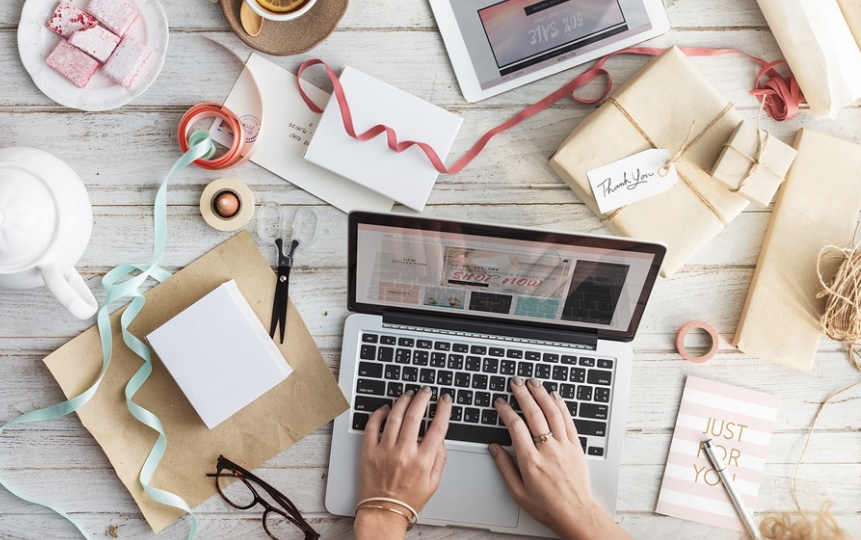 Seven Ways to Avoid Charity Holiday Scams