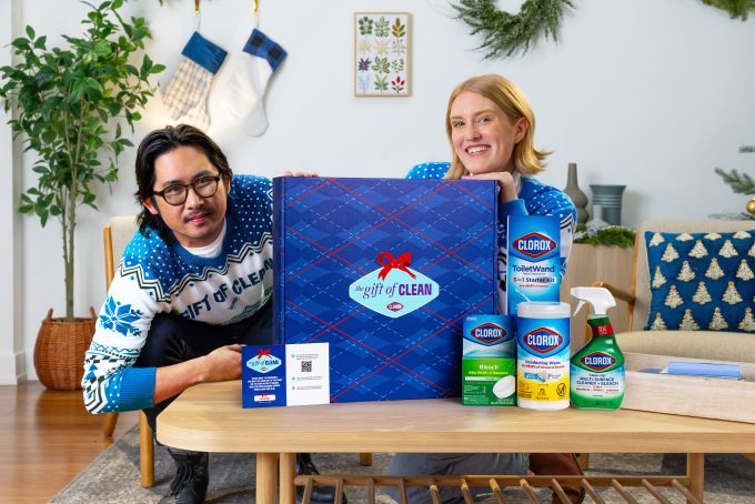 Clorox Launches Free Holiday Gift of Clean